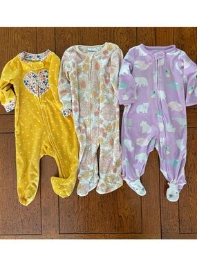 Baby Girl Fleece Zippered Footsie Pajama, 3-6 months, Carter’s & Gerber, 3-Pack